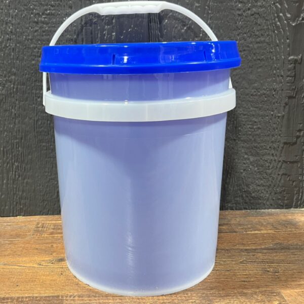Blue w/April Fresh Liquid Laundry Detergent